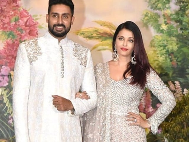 Aishwarya Rai戴着结婚戒指的视频在网上疯传，打消了离婚的谣言